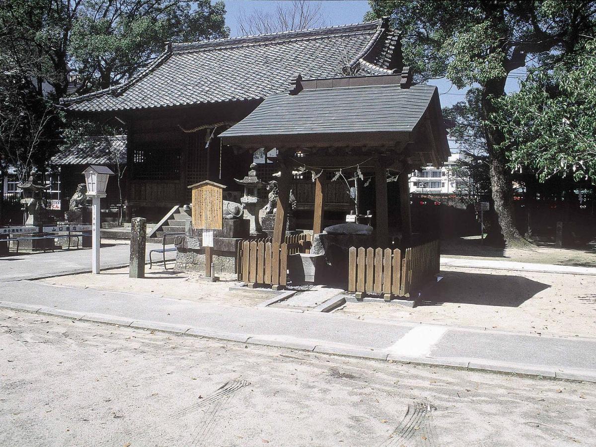 Ooedo Onsen Monogatari Ureshinokan Екстер'єр фото