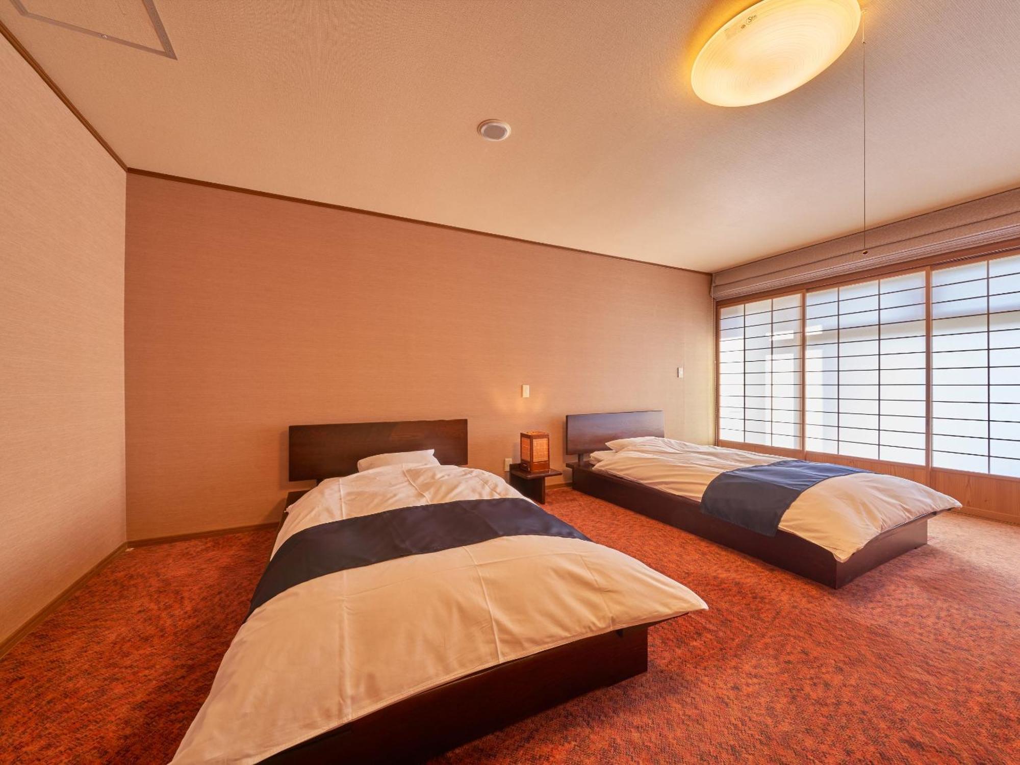 Ooedo Onsen Monogatari Ureshinokan Екстер'єр фото